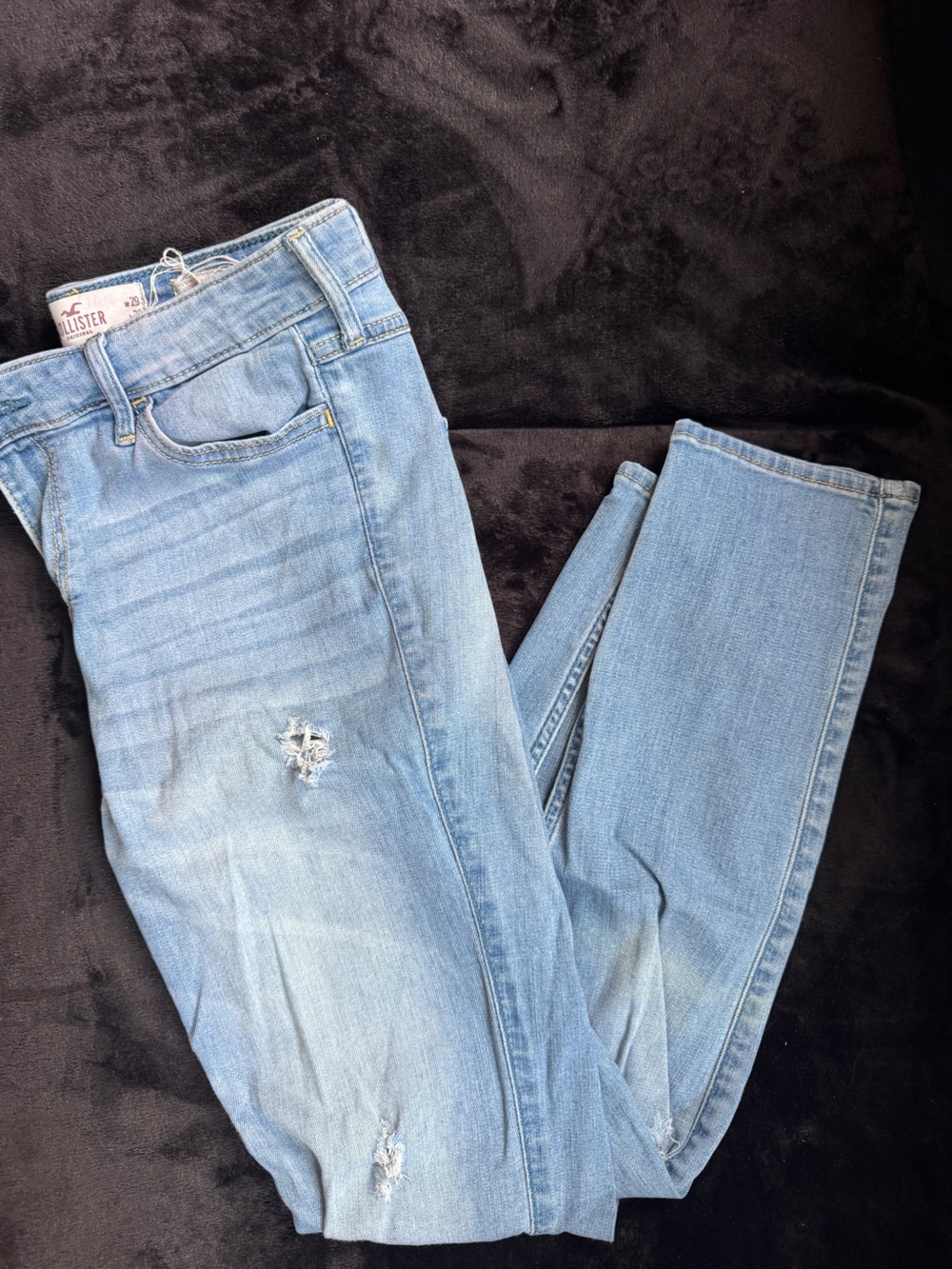 Hollister Light Wash Skinny Jeans with Distressed Knee